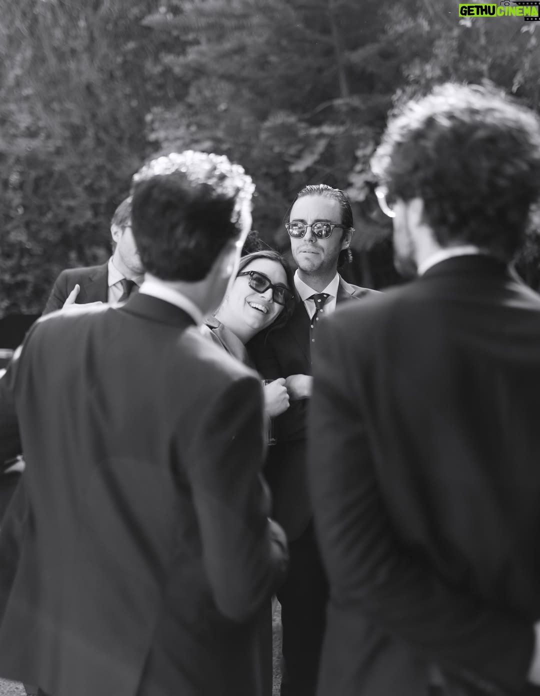 Regina Blandón - 36.2K Likes - Feliz cumpleaños, @blndn 😎
Que siempre haya música y risa y baile y todo de lo que das. Qué suerte ser tu hermana.
