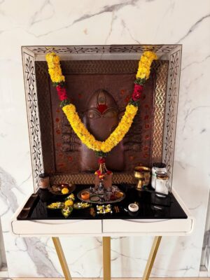 Renu Desai Instagram - Meeku mee kutumba sabhyulaky Vijaya Dashami shubhakankshalu🧡🙏