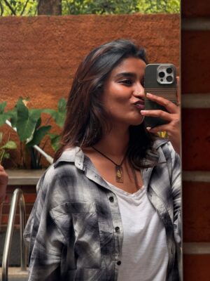 Reshma Muralidharan Instagram - It’s been forever since we had a day like this… my heart is full 🫶✨

#auroville #insta #fam #photodump #keethhouse