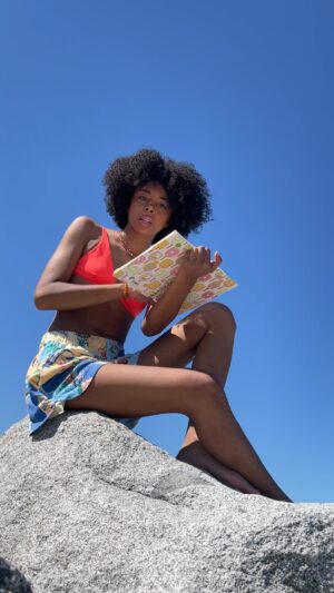 Rhinnan Payne Instagram - Yep. Got it. Cool. No problem. Yep. Okay. 
❔❔❔❔❔❔❔❔❔❔❔❔❔❔
Questions for you at the beach! In the water! I went in the water! It was nice the tide was out. Anyway. Great answers as always. I have to go add all of them to your file. It’s getting pretty full, tbh. But that’s great! I’m getting a good idea of things. Finally. Eventually we will perhaps come to a conclusion. In due time. But until then, see you later and see you next time! 
❔❔❔❔❔❔❔❔❔❔❔❔❔❔
#questionsquestionsquestions #questions #at #the #beach #answermeplz #seatbelt #limo #bus #car #lamps #more #serious #silly #goodjokes #clouds #☁️ #🍝 #spaghettiandmeatballs #jimmyfallon @jimmyfallon #mall #with #me #dinner #yesterday #okay #thx #ttyl