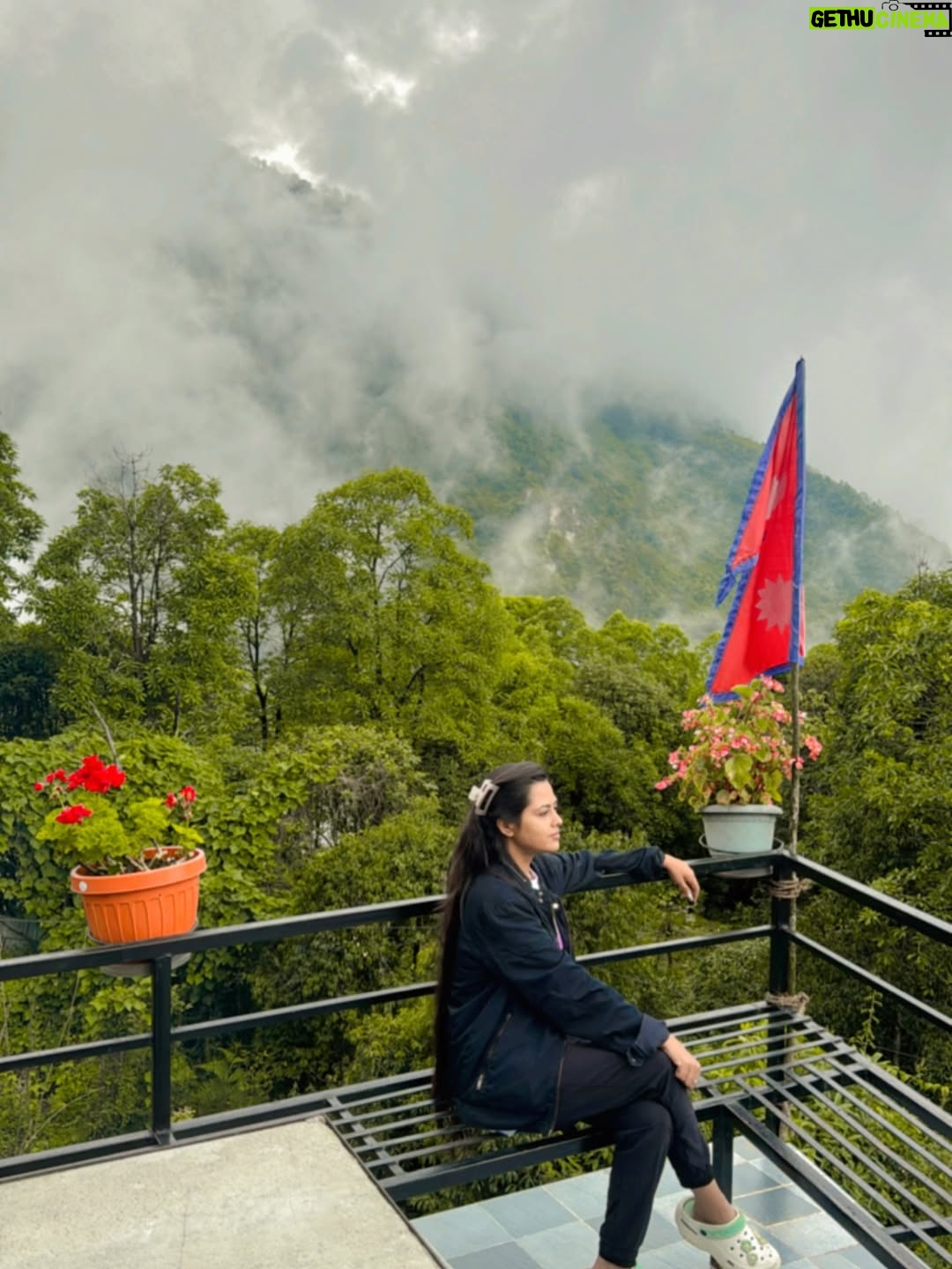 Richa Dixit - 4.8K Likes - ⛰️⛰️⛰️⛰️#richadixit
