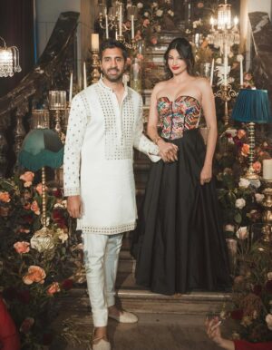 Richa Shukla Moorjani Instagram - Thank you @lilly for giving us this gift of togetherness and unfiltered joy every year on Diwali ✨ 

Outfit @saakshakinni (@elevate_promotions )
Heels @aprajitatoorofficial 
Makeup @the_face_couture 
Hair @beautybynic 
Photos (1-5) @reelinitiative 
Photos ( 6-9) @mdanielsphoto