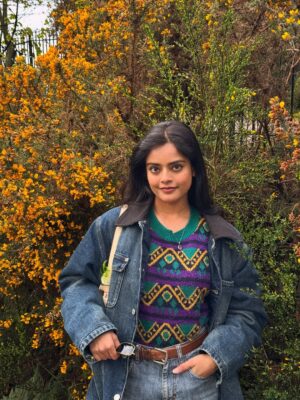 Riddhi Kumar Instagram - Alice in Scotland ✨

Finally going to be posting London photos from this summer because everything post has been a roller coaster ride. Have not been active w much personal stuff on the gram lately since my dad had a brain stroke and we were dealing with it’s ongoings BUTTT he’s now recovering well and we’re extremely grateful!
Times like these teach the strength you hold as a family, your patience and willpower and more than anything the ability to laugh even when things feel like they’re the worst that could ever be. To be grateful even when life doesn’t necessarily offer any gratitude-induced moments is probably the best we can do for ourselves because who knows the bad could turn worse any given time haha!
Sending in lots of love, warm hugs and laughter bits to people facing such moments today! 🥰