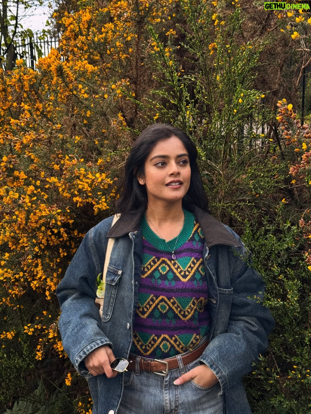 Riddhi Kumar - 62.2K Likes - Alice in Scotland ✨

Finally going to be posting London photos from this summer because everything post has been a roller coaster ride. Have not been active w much personal stuff on the gram lately since my dad had a brain stroke and we were dealing with it’s ongoings BUTTT he’s now recovering well and we’re extremely grateful!
Times like these teach the strength you hold as a family, your patience and willpower and more than anything the ability to laugh even when things feel like they’re the worst that could ever be. To be grateful even when life doesn’t necessarily offer any gratitude-induced moments is probably the best we can do for ourselves because who knows the bad could turn worse any given time haha!
Sending in lots of love, warm hugs and laughter bits to people facing such moments today! 🥰