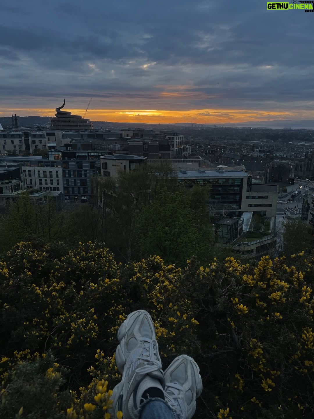 Riddhi Kumar - 62.2K Likes - Alice in Scotland ✨

Finally going to be posting London photos from this summer because everything post has been a roller coaster ride. Have not been active w much personal stuff on the gram lately since my dad had a brain stroke and we were dealing with it’s ongoings BUTTT he’s now recovering well and we’re extremely grateful!
Times like these teach the strength you hold as a family, your patience and willpower and more than anything the ability to laugh even when things feel like they’re the worst that could ever be. To be grateful even when life doesn’t necessarily offer any gratitude-induced moments is probably the best we can do for ourselves because who knows the bad could turn worse any given time haha!
Sending in lots of love, warm hugs and laughter bits to people facing such moments today! 🥰
