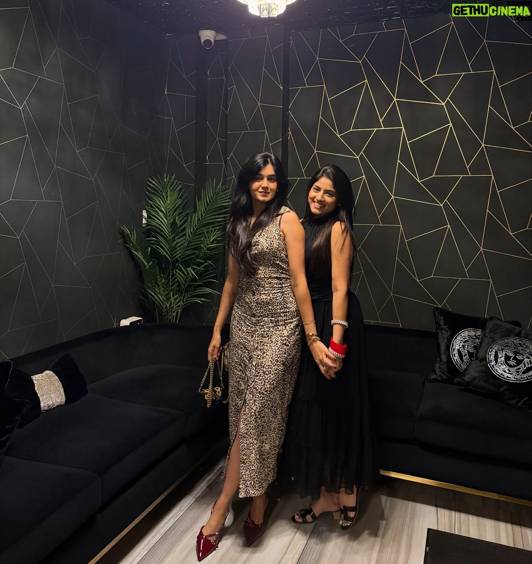 Ridhie Mehta - 1.4K Likes - this & that.