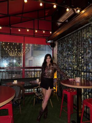 Ridhie Mehta Instagram - Falling for fall🍂