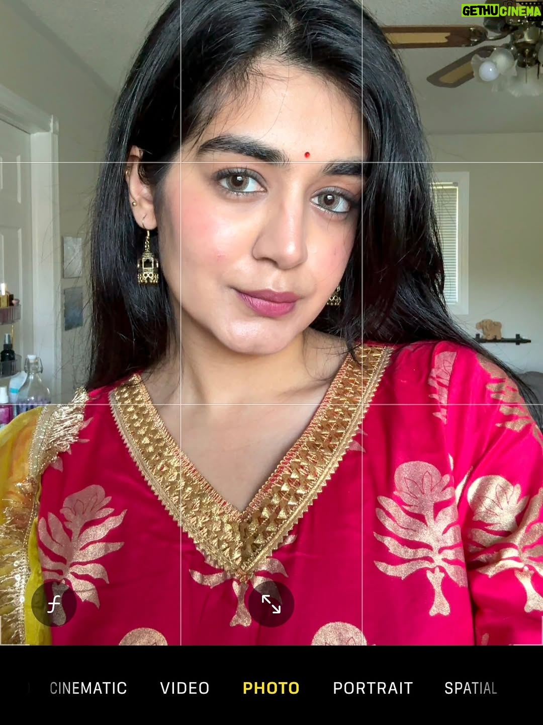 Ridhie Mehta - 1.5K Likes - 🪷🦢

#indian #ethnic