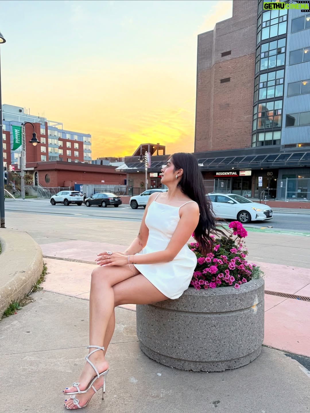 Ridhie Mehta - 6.7K Likes - Two degrees hotter🎓