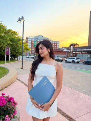 Ridhie Mehta Instagram - Two degrees hotter🎓
