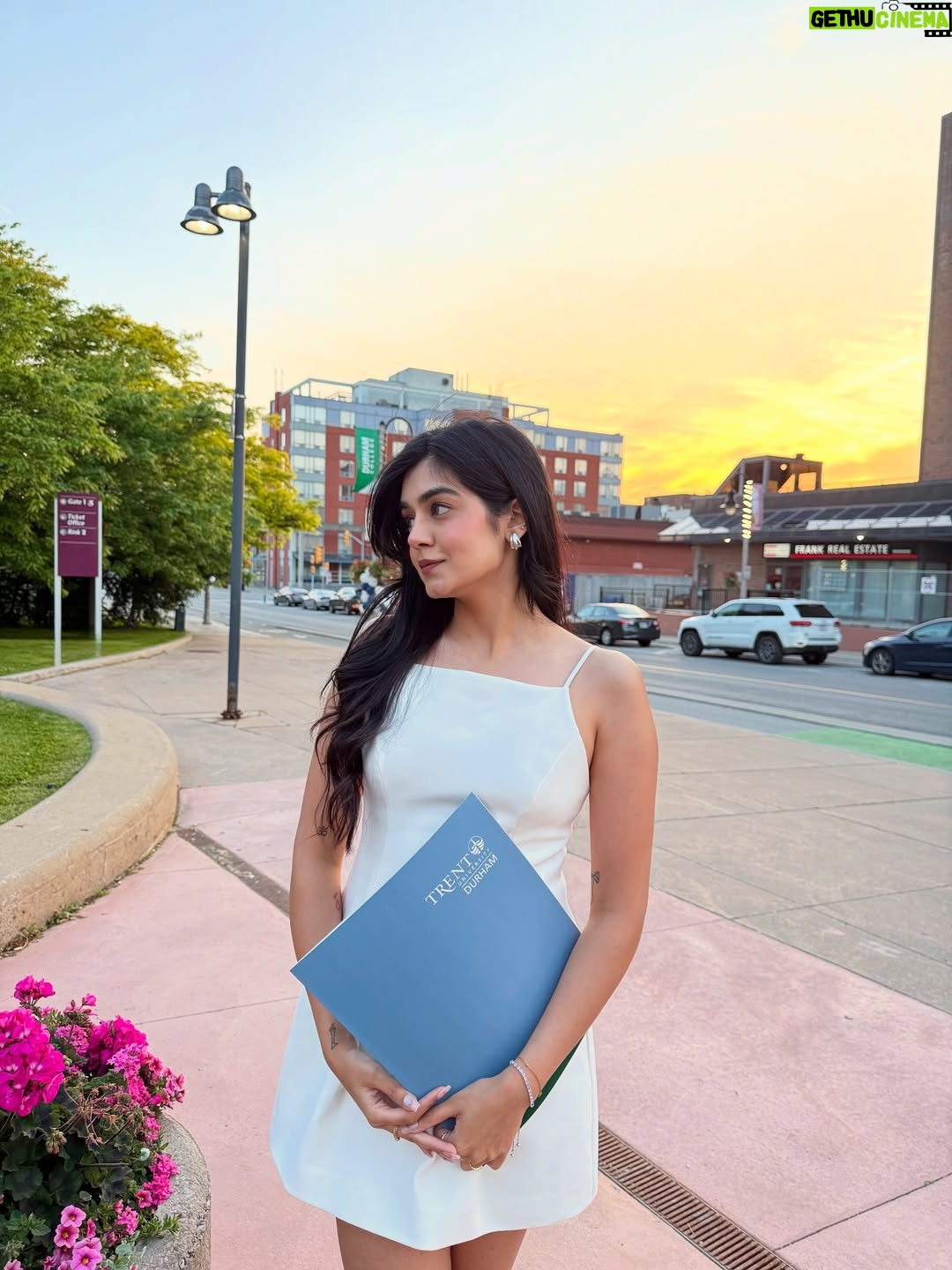 Ridhie Mehta - 6.7K Likes - Two degrees hotter🎓