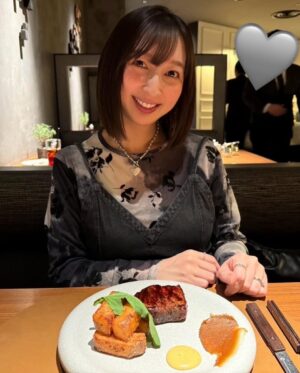 Riho Iida Instagram - 3月のいろいろ🌷🤍

韓国からお友達きて料理作ってくれたり
贅沢ランチさせてもらったり
気分転換にお花買ったり
みもりんに会えたり♡

楽しかった3月