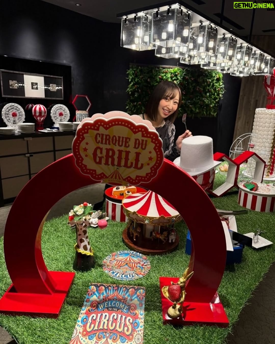 Riho Iida - 5.6K Likes - 3月のいろいろ🌷🤍

韓国からお友達きて料理作ってくれたり
贅沢ランチさせてもらったり
気分転換にお花買ったり
みもりんに会えたり♡

楽しかった3月