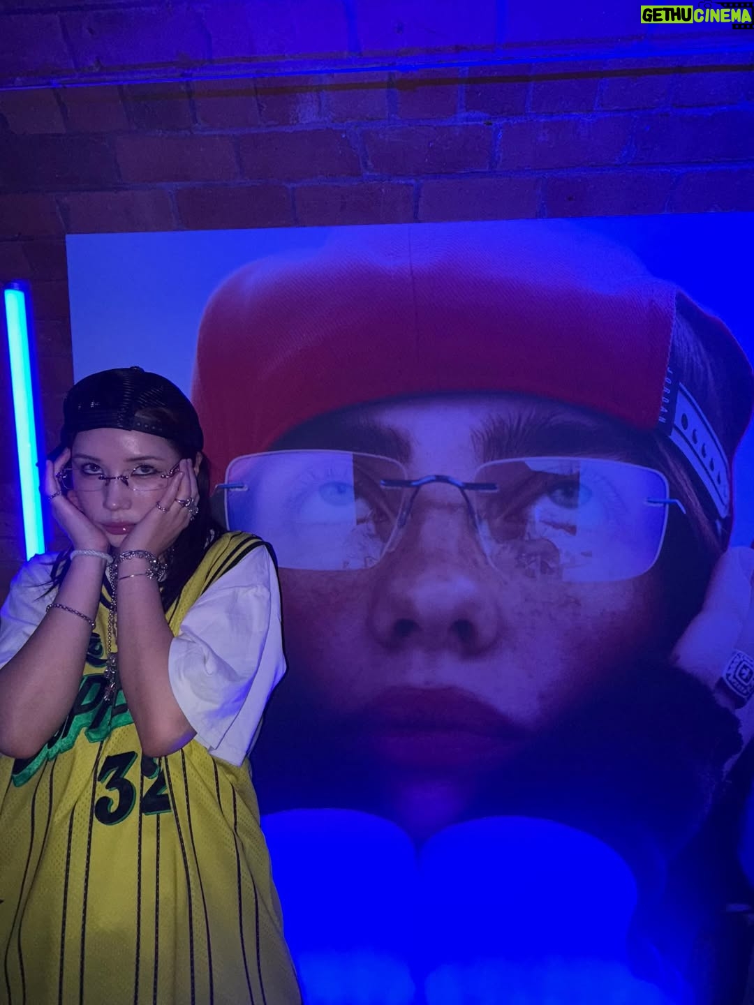 Riisa Naka - 271.7K Likes - I love you so so soooooo much‼︎‼︎💙💙💙💙💙💙💙💙
 @billieeilish 
Tokyo’s waiting for ya, Billie!❤️❤️❤️❤️❤️