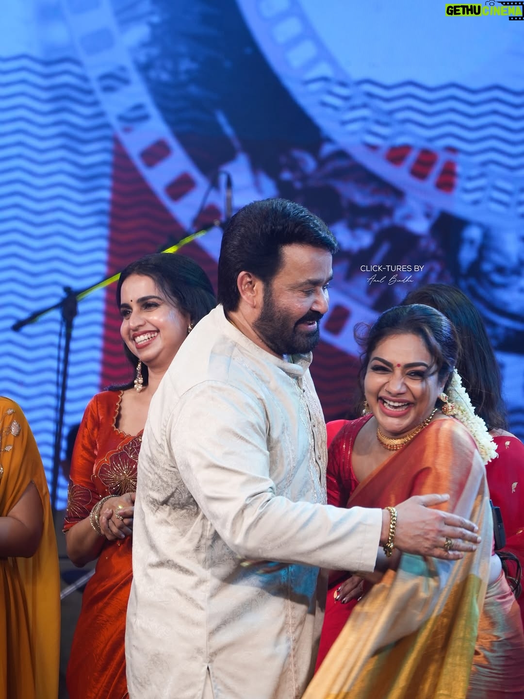 Rimi Tomy - 82K Likes - Beautiful moments from yesterday’s grand show organised by the Government of Kerala to honour our legend @mohanlal at Trivandrum Central Stadium ❤️
Feeling blessed to have received a small but truly precious gift from him ✨
And so happy to catch up with my dear friends after a long time, along with our beloved singing icons @mgsreekumar & @sujathaofficial 🎶💖