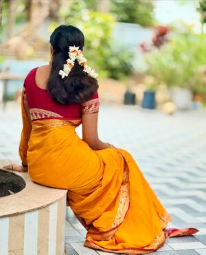 Rinku Rajguru Instagram - गणपती बाप्पा मोरया, मंगलमूर्ती मोरया 🌺❤️🙏🏻