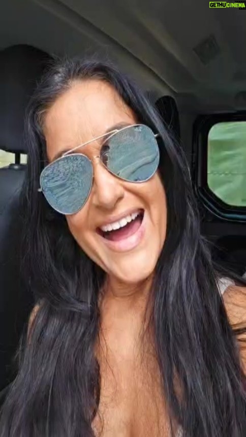 Rita Guerra - 1.4K Likes - Já  nem sei há  quantos anos vim cantar na Feira de São Mateus,  em Viseu, mas parece que foi ontem🤗
Terra linda, tenho antepassados daqui e estou muito feliz por aqui estar mais uma vez da forma que mais gosto, a cantar🥰
Logo estamos em palco às 22.30, até  logo!

@vite_na_feiradesaomateus @municipio_viseu @ruelamusic