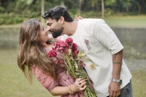 Ritika Bhandari Instagram - We met, we grew, we married
3 years of knowing you ♥️ @_vishal_kedia_