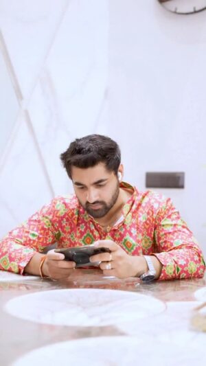 Ritika Bhandari Instagram - Yes you heard it right!!
@tcl_india is running Diwali Dhamaka Contest, where on purchase of 55Inch or bigger QD Mini LED Tv, you stand a chance to win - Festive feast vouchers, Flight ticket vouchers and a chance to meet Rohit Sharma!!
This Diwali, no phones, no separate screens - just one big screen, and everyone together. 💖
Enjoy Diwali moments in stunning detail with the TCL 55”C6K QD Mini LED and powerful ONKYO 2.1 Dolby Atmos sound. 🌟📺
Celebrate better. Laugh louder. Enjoy Diwali with @tcl_india
#TCLDiwaliDhamaka #FestiveWithTCL #TCLIndia #InspireGreatness #DiwaliCelebrations 🌟