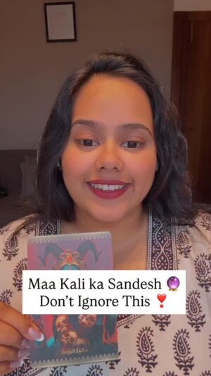 Ritika Gupta Instagram - šŗ Maa Kali ka aaj ka sandesh šŗ
Aapki zindagi mein jo bhi repetitive struggles chal rahi hain ā chahe wo relationships mein ho, career mein, health mein ya emotions mein ā uska asli karan aapke karmic debts hain. Ye wahi adhoore karm hain jo pichle janmon ya iss janm mein aapne create kiye hain, aur ab tak aapke saath judey hue hain.
ā” Maa Kali chahti hain ki aap ab apne karmic debts se mukti paayein. Agar aapne is karmic cycle ko khatam nahi kiya, toh dukh aur challenges baar-baar aapke life mein repeat hote rahenge. Lekin jaise hi aap karmic cleansing shuru karte ho, aapki life ek nayi disha le leti hai ā jahan freedom, abundance aur peace automatically attract hone lagte hain.
š Maa Kali ka message hamesha aapko sach ke raste par le jaata hai. Is video ko dhyaan se dekhiye aur maa ki shakti se judkar apne karmic blocks release kijiye. Ye ek chhota sa step aapki puri zindagi badal sakta hai.
š« Agar aapko ye guidance resonate karti hai, toh comment mein āJai Maa Kaliā likhiye aur maa se apni journey ke liye blessing maangiye.
#MaaKali #KaliMaBlessings #KarmicDebt #DivineGuidance #SpiritualAwakening #KarmicHealing #EnergyShift #Manifestation #SpiritualGrowth #RitikaGupta #ViralReels2025