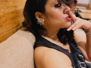 Rituparna Sen Instagram - Observant, silent mermaid is me 🧛‍♀️
