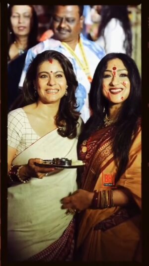 Rituparna Sengupta Instagram - Dashami  in Mumbai...❤️ greetings love and togetherness ❤️