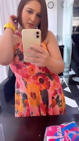 Ritz Gautam Instagram - A must hair transformation 

Collaboration with @desi_makeovers and Thanks to @nynysalonblr for not disappointing 

#hairtransformation #bobhaircut #bobhairstyles #bobhair #transformation #ritzgautam #bangaloreblogger #bangaloreinfluencers #blogger #model #viral #viralreels #hairtransformationvideo