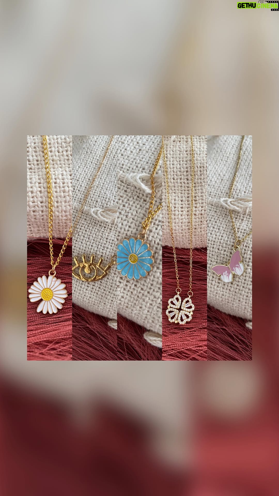 Ritz Gautam - 434 Likes - In collaboration with @modernerafashion they have cute and beautiful jewellery collection. Loved the collection ❤️

#collab #collaborationindia #collaboration #modernfashion #jewelry #jewellerydesign #jewelrycollection #ritzgautam #lifestyleblogger #fashionblogger #lifestyleinfluencer #fashioninfluencer #bangaloreblogger #bangaloreinfluencers #bangaloreinfluencer