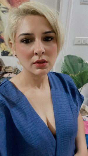 Ritz Gautam Instagram - My Journey : 
Hey my insta family,
I want to share my story with you. As someone who supports plus-size people, I never thought I’d struggle with my own weight journey. But here’s the thing: everyone’s journey is unique.

I went from a size 0 to 64kgs, and it was heartbreaking. The journey was tough, but I learned so much about myself. Now, I’m working harder to reach my goal of 50kgs, even when it feels like I’m stuck at 59kgs.

Postpartum depression and anxiety hit me hard, but I’m ready to take control of my journey. I want to inspire others to do the same.

Let’s focus on progress, not perfection. Let’s celebrate every small victory, and let’s support each other on our unique journeys.

#MentalHealthMatters #BodyPositivity #SelfLove #FitnessJourney #supporteachother