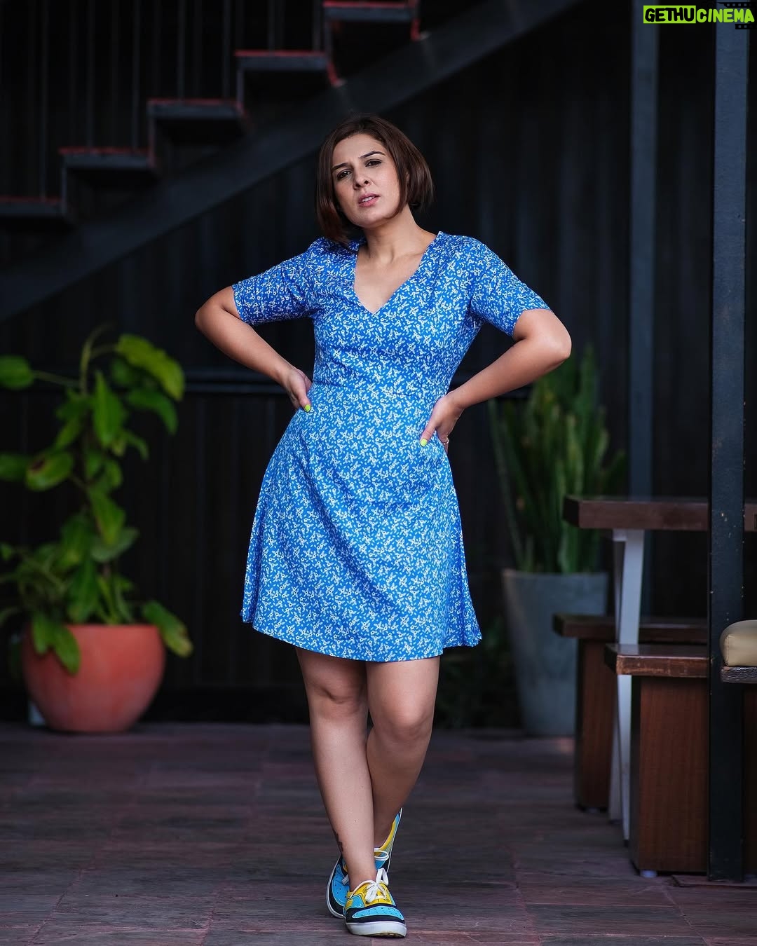 Ritz Gautam - 1K Likes - Painting my mood in color of Blue 💎🧿💙❄️🌧🦋

PC: @cp_praveen_photography 
Dress : @streetstylestoreofficial 
Shoes: @jolaa.in 

#blue #sss #streetstylestore #joola #lifestyleblogger #fashionblogger #fashioninfluencer #bangaloreblogger #bangaloreinfluencer #throwbackthursday #ritzgautam