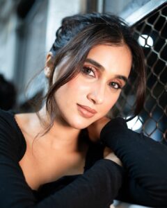 Actress Riya Bhatu HD Photos and Wallpapers May 2025