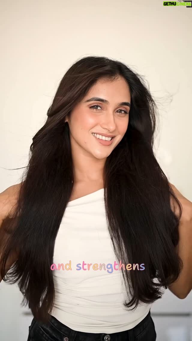 Riya Bhatu - 3.3K Likes - #AD | Let’s be real—your conditioner isn’t enough anymore
But this Absolut Repair Mask by L’Oréal Professionnel, It does the most.

I’ve added the Absolut Repair Mask to my routine and my hair’s never felt better. 

It smooths, softens, and repairs visible signs of damage while making your hair look and feel brand new. No heaviness, just healthier hair with every use.

#LorealProfessionnelIndia #LorealProfessionnelHairCare #LorealProfIndia
#LorealProIndia #HairCare  #movetomask @lorealpro_education_india