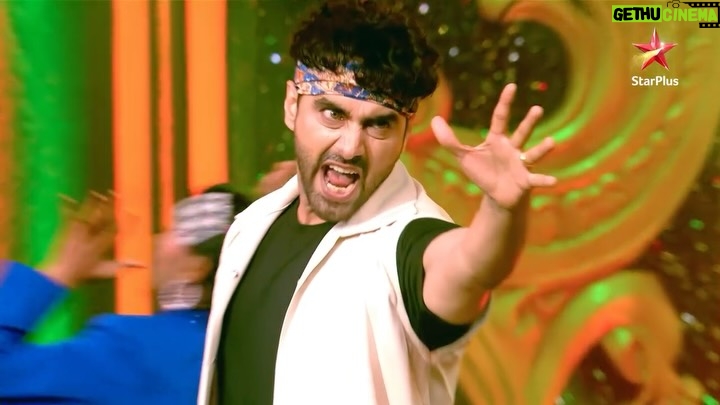 Riya Sharma - 27.1K Likes - Bhai banne ke liye mach gaya hai hungama. 
Aapko kya lagta hai, kaun banega Jhanak ka bhai? 

Dekhiye iss shanivaar #StarParivaarBehenKaDramaBhaiKaSwag shaam 7:00 baje, sirf StarPlus par aur JioHotstar par.

@riyasharmaa_09 @arjitaneja @rupaliganguly @rohitpurohit08 @adrija_roy_official @khajuriashivam24 @samridhiishuklaofficial 

#StarPlusDrama #StarPlus #JioHotstar #JhanakKaBhai #BehenKaDramaBhaiKaSwag #StarParivaar
#StarParivaarSpecial #StarParivaarDrama