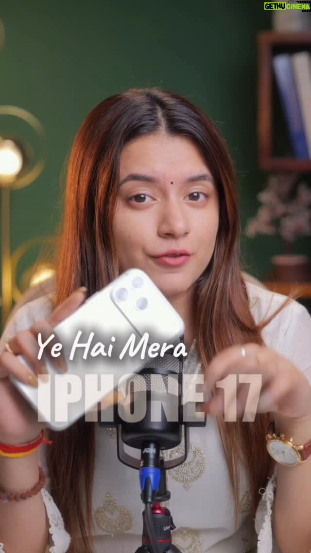 Riya Upreti - 30.9K Likes - iPhone or OnePlus? 

#iphone #oneplus #nothingphone