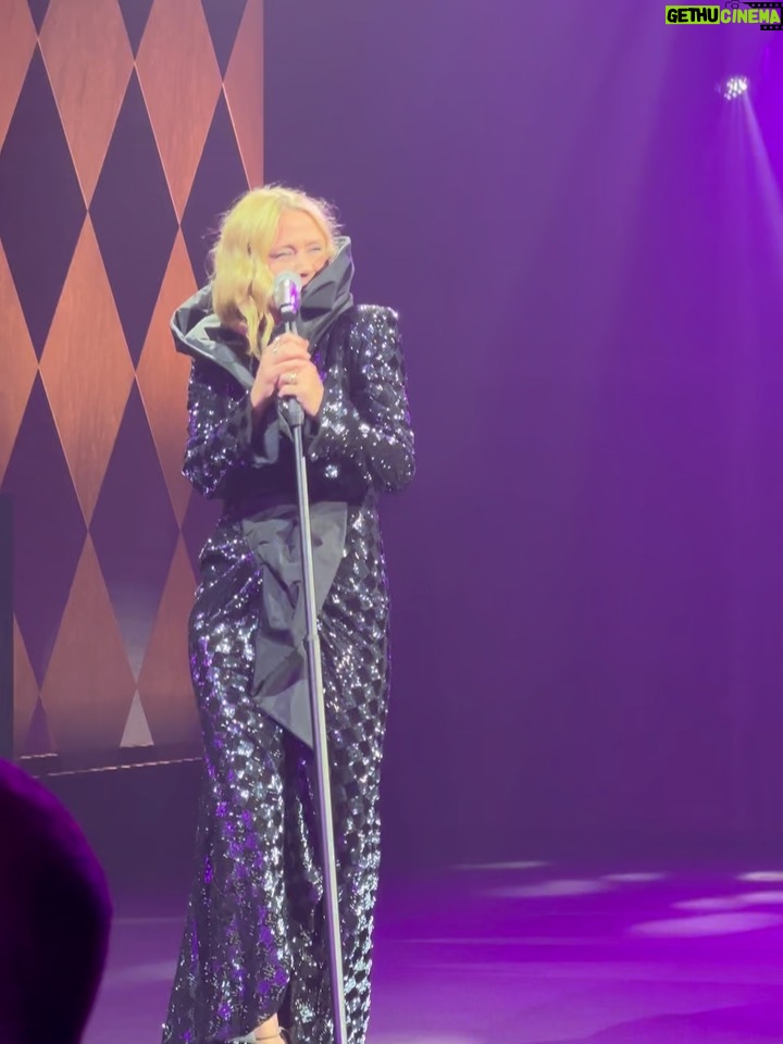 Róisín Murphy - 27.1K Likes - The best of them has passed 💔I sang for him twice. Once in Milan many years ago and once in Venice September ‘23 during the worst moment of my of my entire career. He was absolute gentleman and his team were warm and brilliant. A most surreal moment as my world was seeming to crumble and here I was staying for three days in a giant suite @venicevenicehotel looking out over the Grand Canal. And what a Dress! #GiorgioArmani you will be missed for everything you were 🖤🖤🖤@giorgioarmani