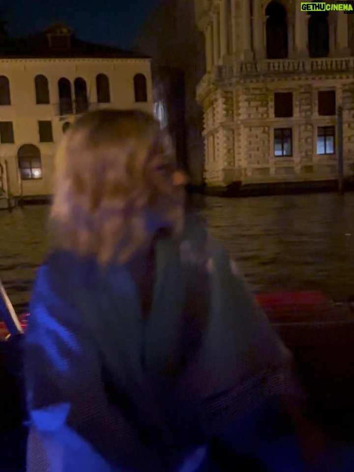 Róisín Murphy - 27.1K Likes - The best of them has passed 💔I sang for him twice. Once in Milan many years ago and once in Venice September ‘23 during the worst moment of my of my entire career. He was absolute gentleman and his team were warm and brilliant. A most surreal moment as my world was seeming to crumble and here I was staying for three days in a giant suite @venicevenicehotel looking out over the Grand Canal. And what a Dress! #GiorgioArmani you will be missed for everything you were 🖤🖤🖤@giorgioarmani