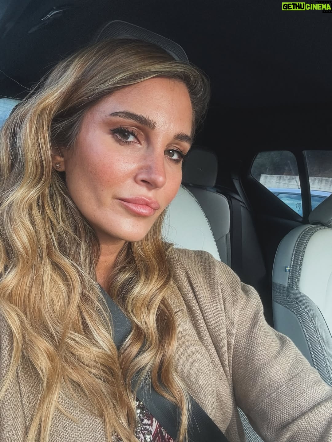 Rojda Demirer - 20.7K Likes - 