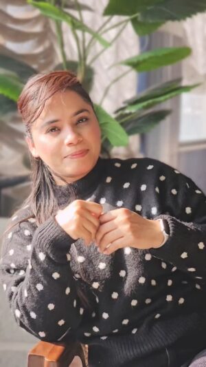 Roop Kaur Kooner Instagram - " ਐਦਾ ਹੋਵੇ " ਰੂਪ। ਲਿਖ਼ਤ-ਰੂਪ ਕੌਰ ਕੂੰਨਰ, ‘ Aidan Howe ‘ Lyrics-Roop Kaur Kooner, @RoopKaurKooner 🖊🙏😊