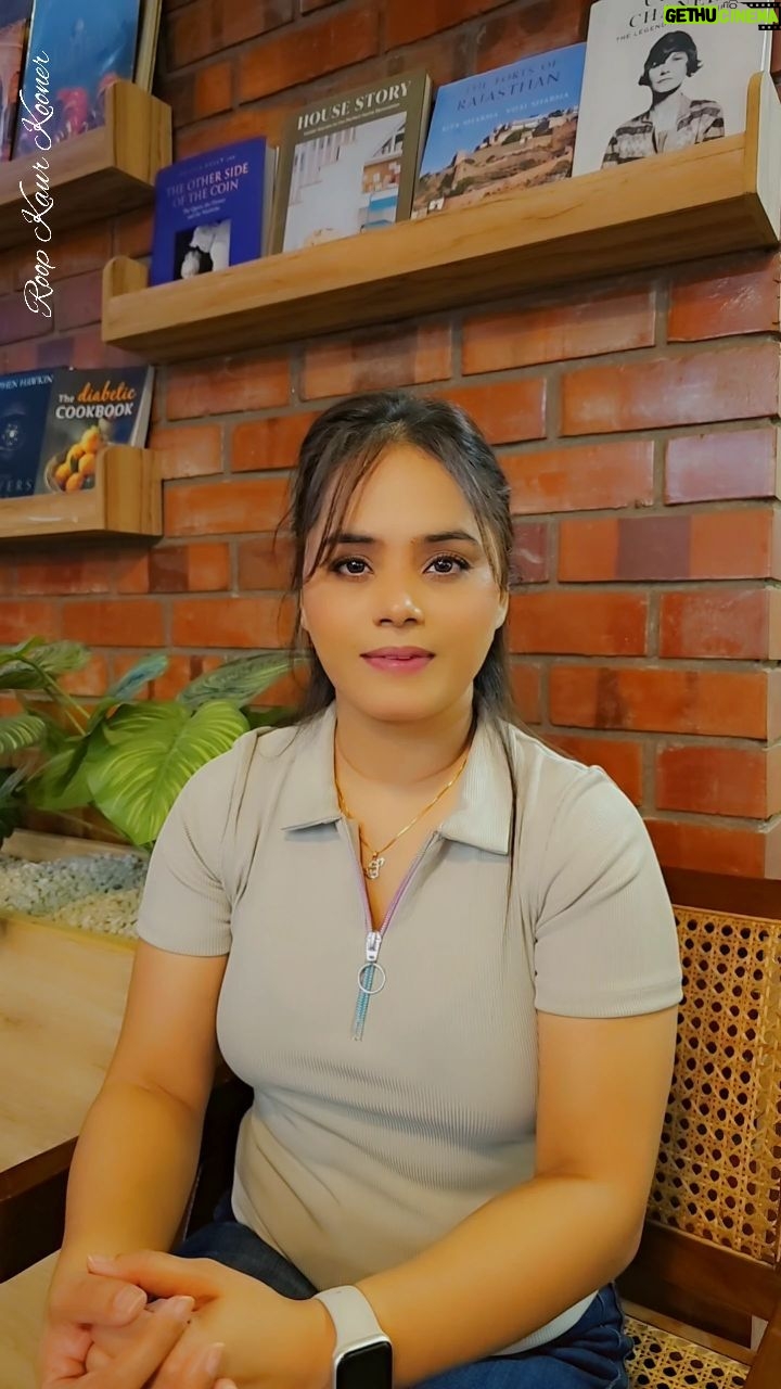 Roop Kaur Kooner - 36.5K Likes - "ਸਾਡੇ ਭੋਲ਼ੇ ਸੱਜਣ" ।✍️ ਰੂਪ। ਲਿਖ਼ਤ-ਰੂਪ ਕੌਰ ਕੂੰਨਰ, 'Saade Bhole Sajjan' Lyrics-Roop Kaur Kooner, @RoopKaurKooner 🖊🙏😊

#shayari #shayar #poetry #punjabi #punjabishayari #explorepage #trending #shayarilover #lovequotes #love #quotes #shayarioftheday #reelitfeelit #explore #poetrycommunity #reelsinstagram #motivational #motivationalquotes #lifelessons #lifequotes #feelings #reels #hearttouching #lifegoals #you #writingcommunity #writer #like  #couplegoals #video
