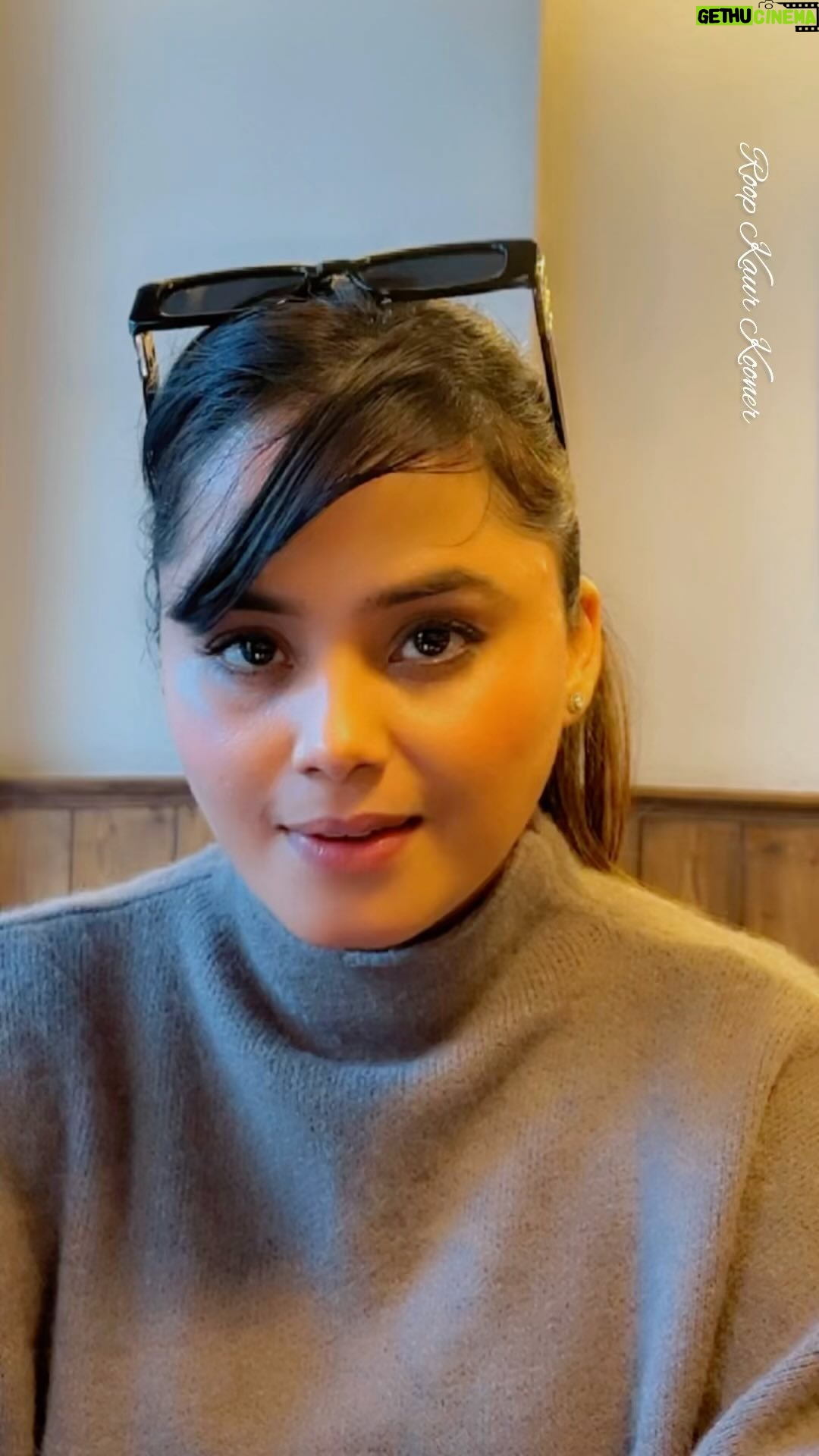 Roop Kaur Kooner - 89.8K Likes - ਕਿਓ ਜੀ ! ਲਿਖਤ-ਰੂਪ ਕੌਰ ਕੂੰਨਰ ✍🏻🖊🙏😊 Roop Kaur Kooner. lyrics-Roop Kaur Kooner,  #shayari #shayar #poetry #punjabi #punjabishayari #explorepage #trending #shayarilover #lovequotes #love #quotes #shayarioftheday #reelitfeelit #explore #poetrycommunity #reelsinstagram #motivational #motivationalquotes #lifelessons #lifequotes #feelings #reels #hearttouching #lifegoals #you #writingcommunity #writer #like #people #thoughts