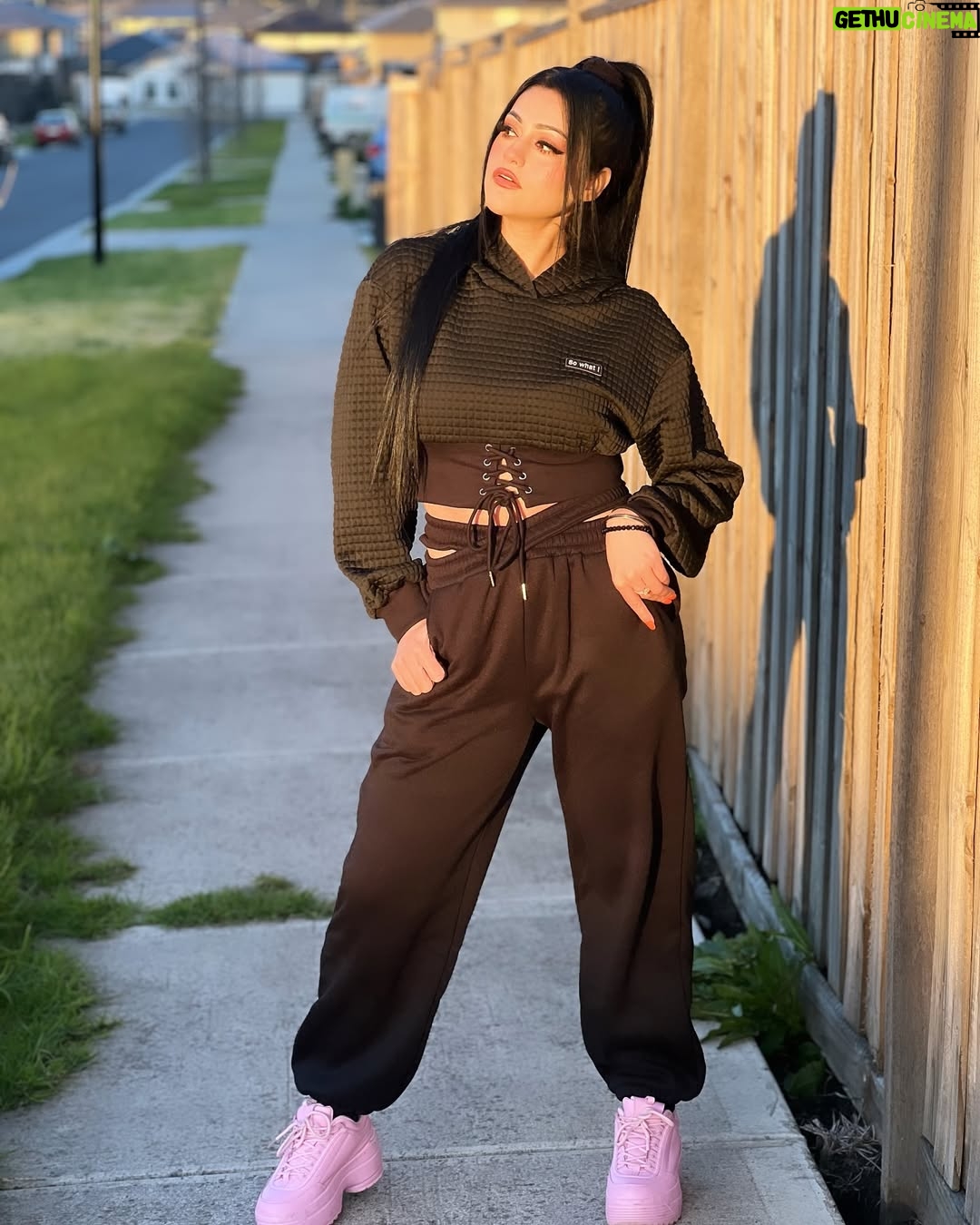 Rose Kaur Bawa - 1K Likes - Black is beautiful 🧿🖤
.
.
.
.
.
.
.
.
.
.
#fyp #fypシ #fypage #viral