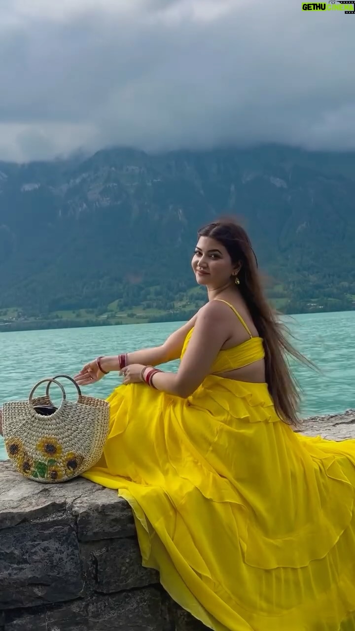 Rose Rawat - 32.9K Likes - Dreamy🤍