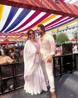 Rose Rawat Instagram - holi 2025 ❤️🎨💦