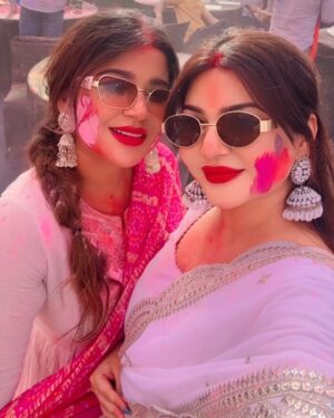 Rose Rawat Instagram - holi 2025 ❤️🎨💦