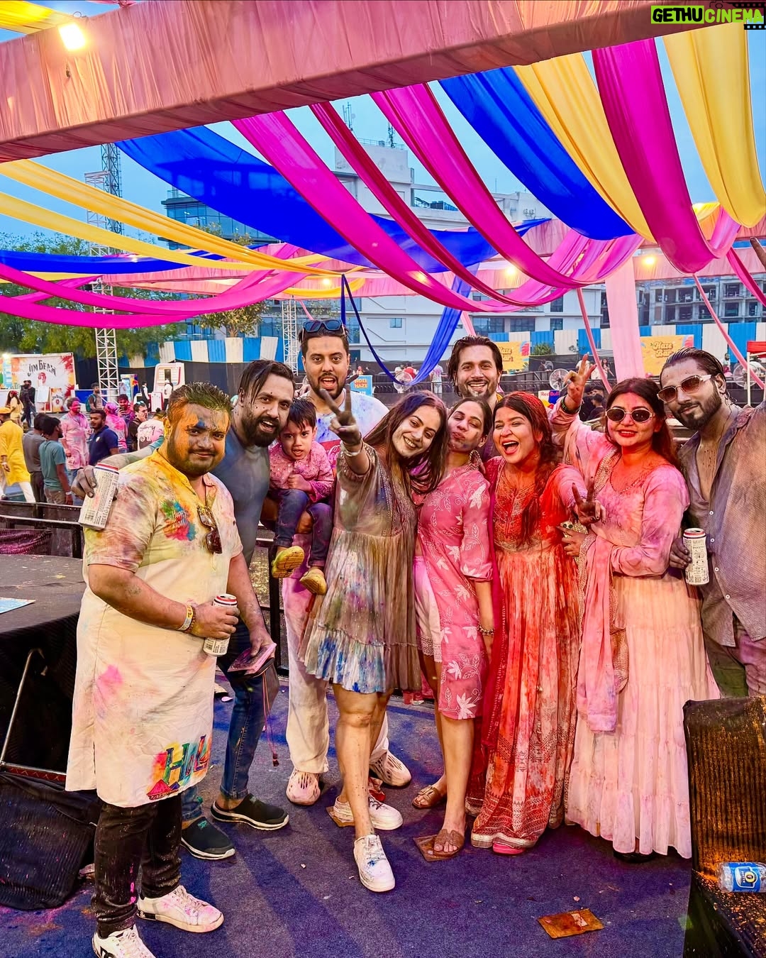 Rose Rawat - 7.2K Likes - holi 2025 ❤️🎨💦