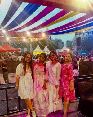 Rose Rawat Instagram - holi 2025 ❤️🎨💦