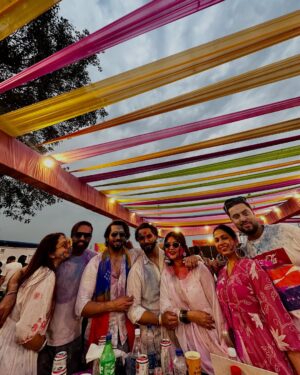 Rose Rawat Instagram - holi 2025 ❤️🎨💦