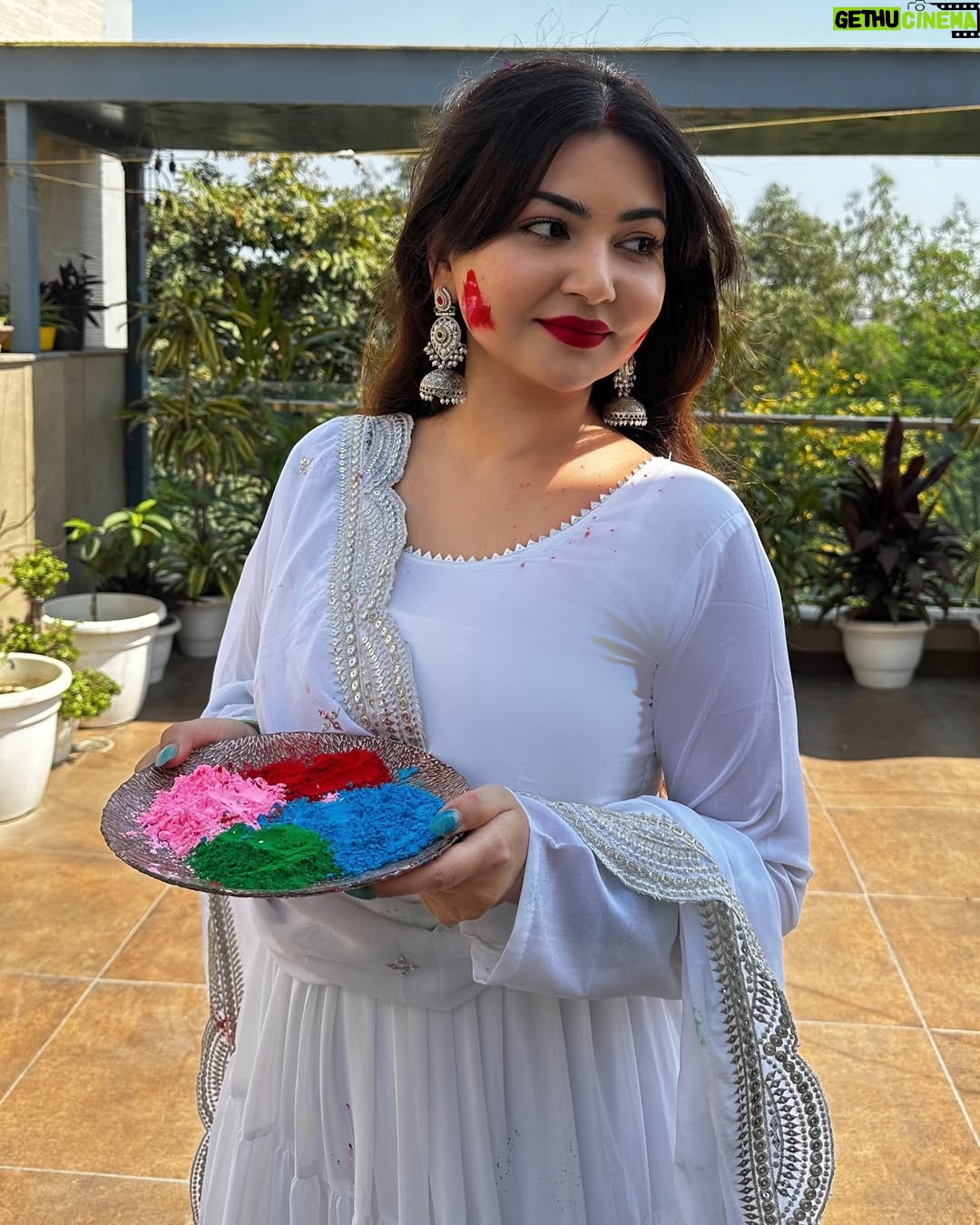 Rose Rawat - 13.2K Likes - Wish you all a happy and colourful holi 🩷❤️🩵💚🧡💛💜🤎🩶🤍 

.

.

#holi #holi2025 #holivibes #holicelebration #happyholi #holistic