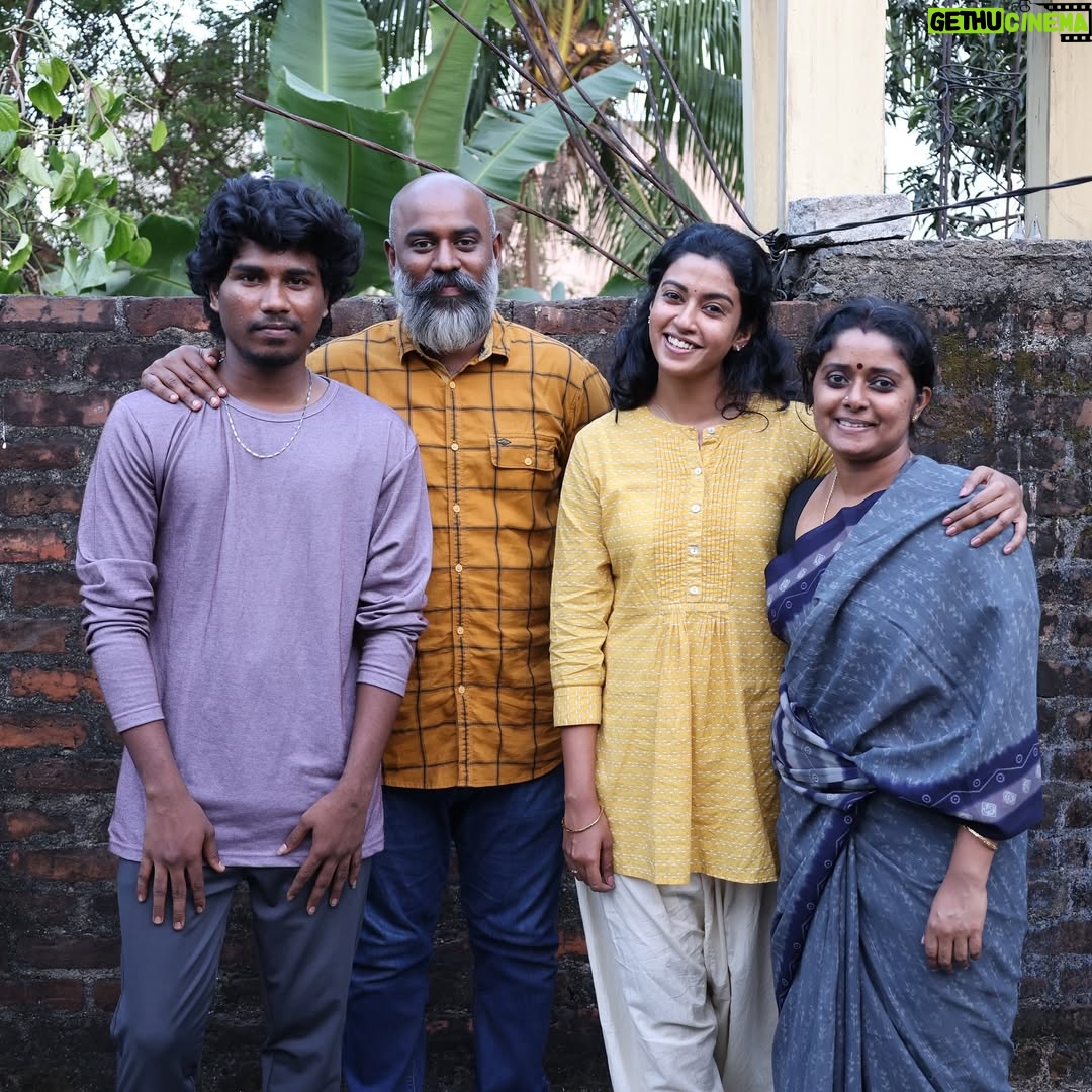 Roshini Haripriyan - 217.7K Likes - Thank you ♥️
Madras Matinee is now streaming in @primevideoin  and @sunnxt and your love has made all the difference.

Thank you for watching, sharing, and most importantly, feeling this film. It’s your messages and support that remind us why we do what we do.

I thank once again @keyanmk @madrasmotionpictures for giving me a chance to portray Deepu 🤍. I also thank the entire crew of madras matinee. Loads of love to you all. 

With all our hearts,
Thank you 🙏❤️”

#MadrasMatinee #ThankYou #GratitudePost #BTSMagic