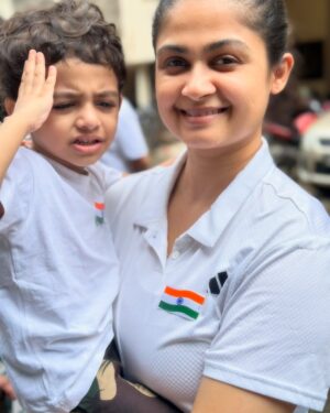 Ruchi Savarn Instagram - भारत माता की जय 
वंदे मातरम् 🇮🇳 🇮🇳 🇮🇳 
हर हर महादेव 

#proudindian #happyindependenceday #india #harharmahadev #family